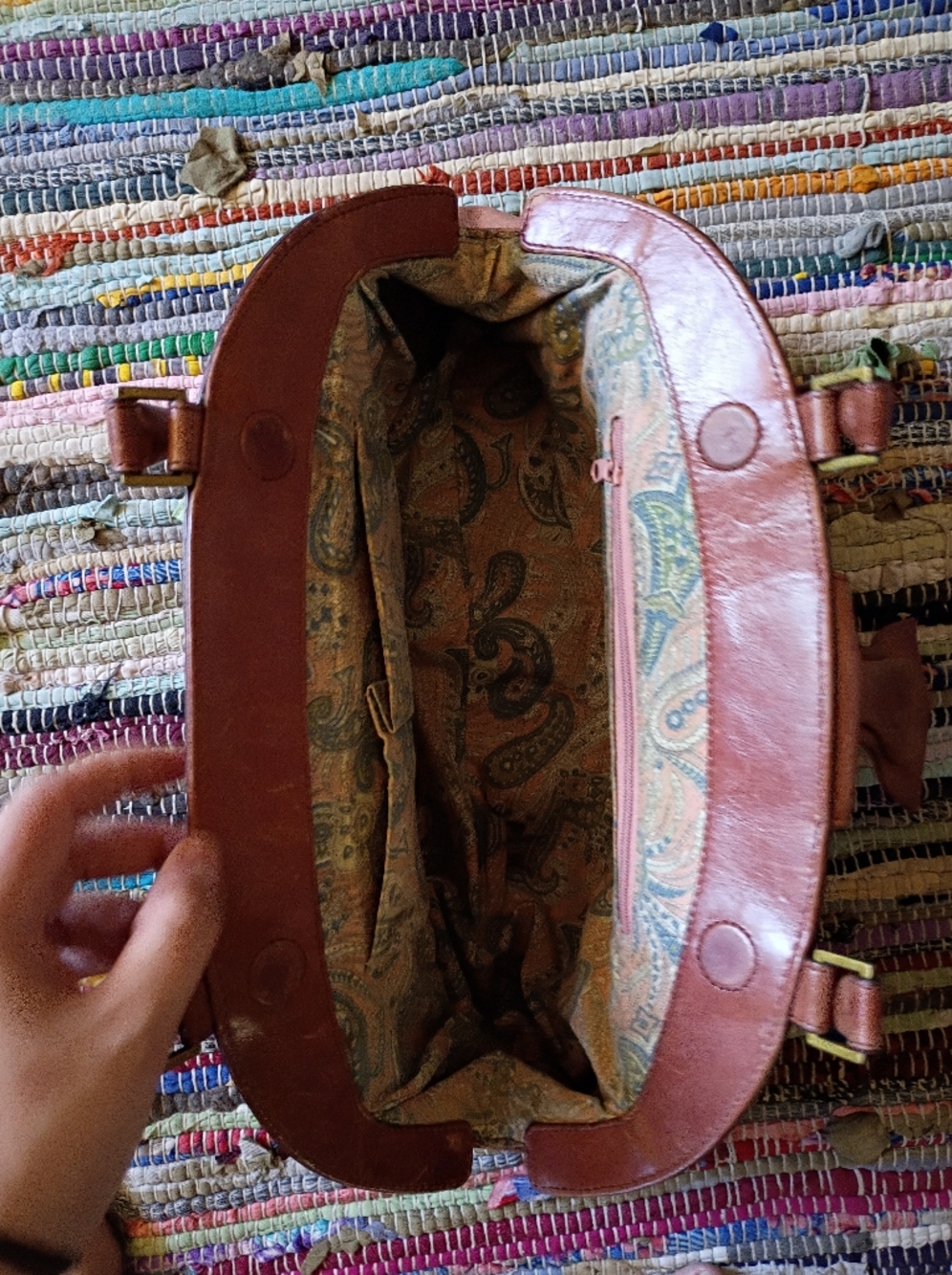 HOBO Handbag - Picture 4 of 5